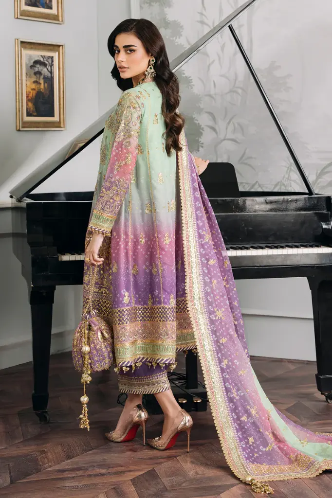 Baroque Chantelle Embroidered Collection D08