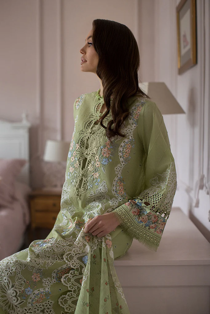 Sobia Nazir - Luxury Lawn '24 04-A