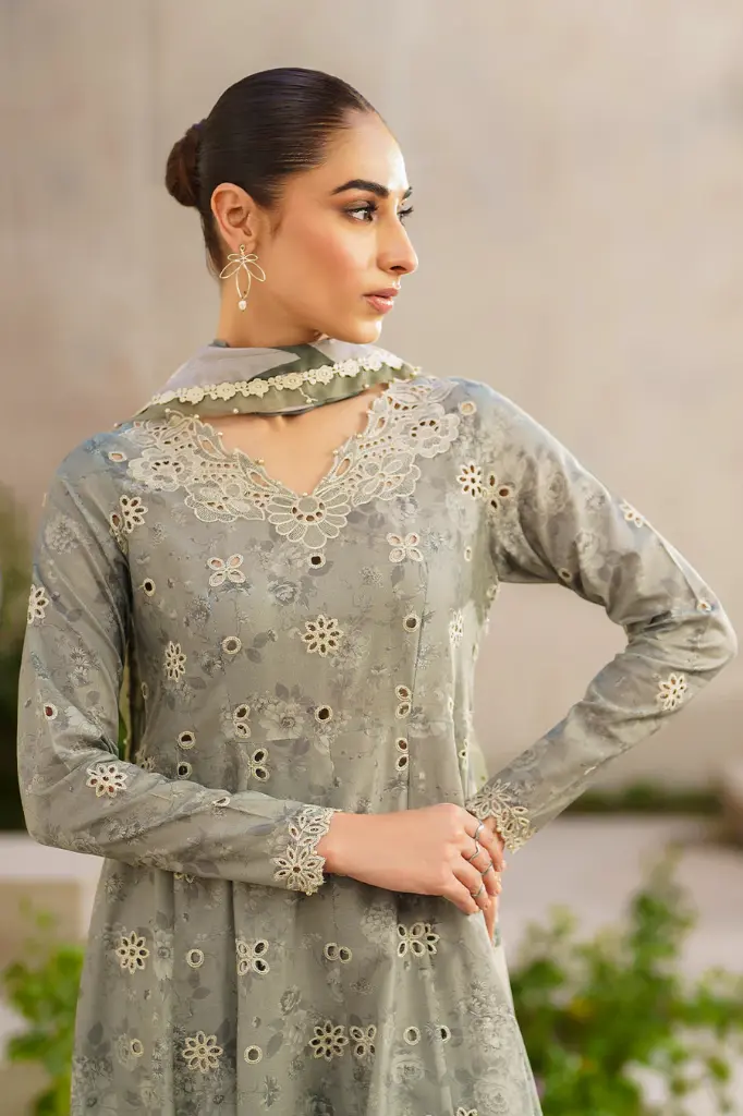 Iznik - Festive Lawn SFL-10 Serenity