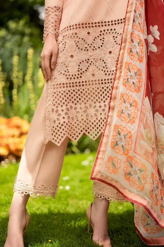 Mushq - Hemline Chikankari '24 Odyssey HMC-12 Blooming Belle