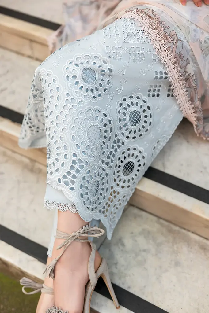 Mushq - Hemline Chikankari '24 Odyssey HMC-11 Nightingale Noir