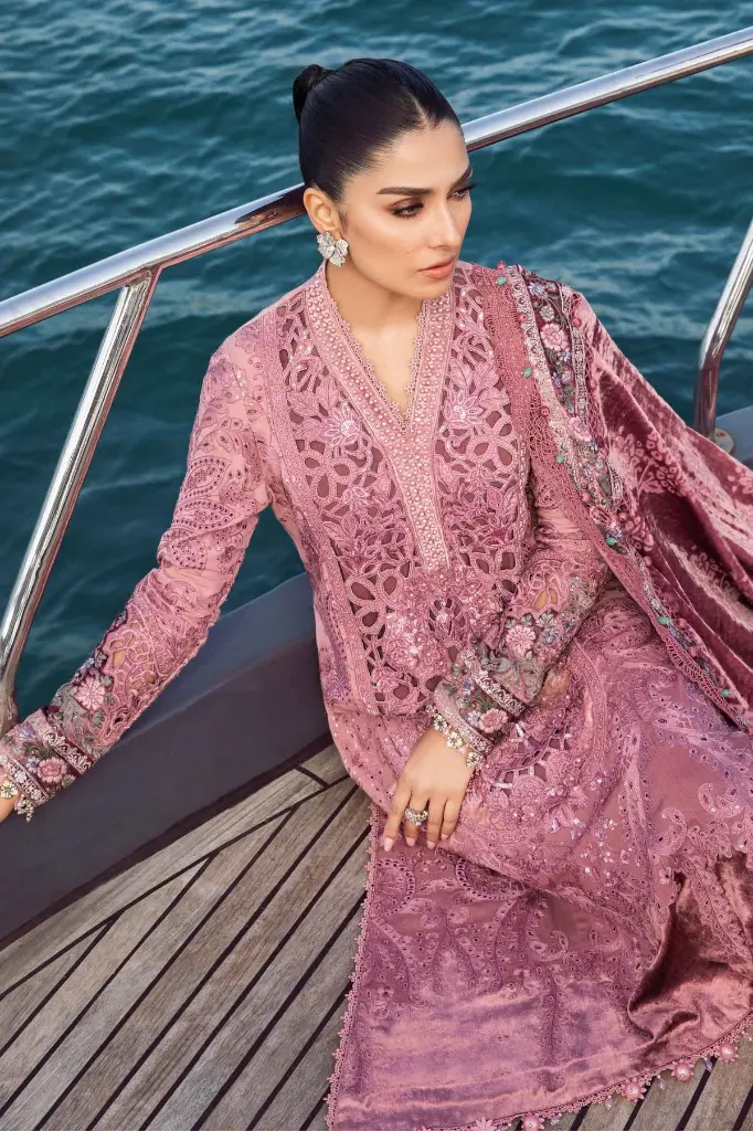 Maria B - Linen Volume 11 - D 06