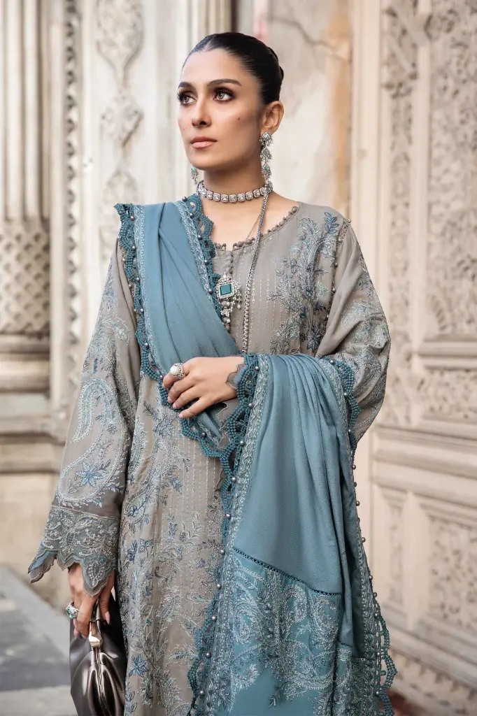 Maria B - Linen Volume 11 - D 04