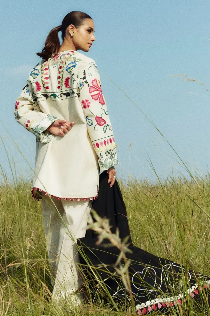 Zara Shahjahan - Coco Winter 2024 - D1A Moonstone