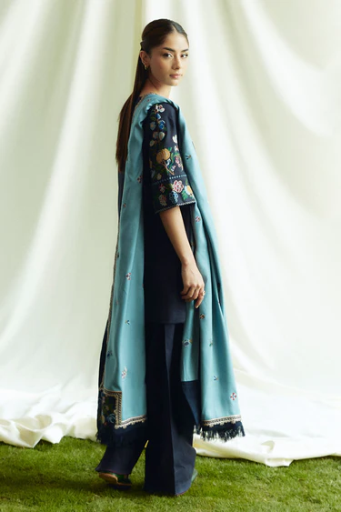 Zara Shahjahan - Coco Winter 2024 - D7B Onyx