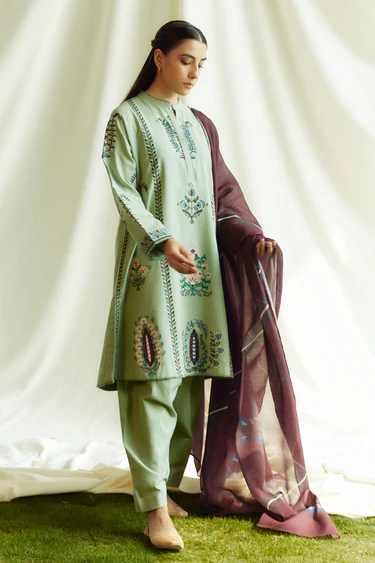 Zara Shahjahan - Coco Winter 2024 - D3B Pearl