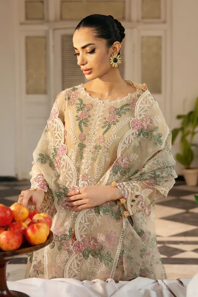 Ramsha - Dastak Luxury Chiffon Collection Q-105