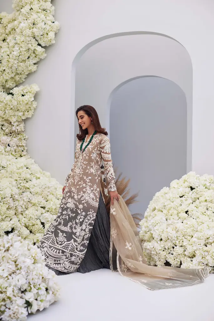 Mina Hasan - Luxury Unstitched - Inaaya