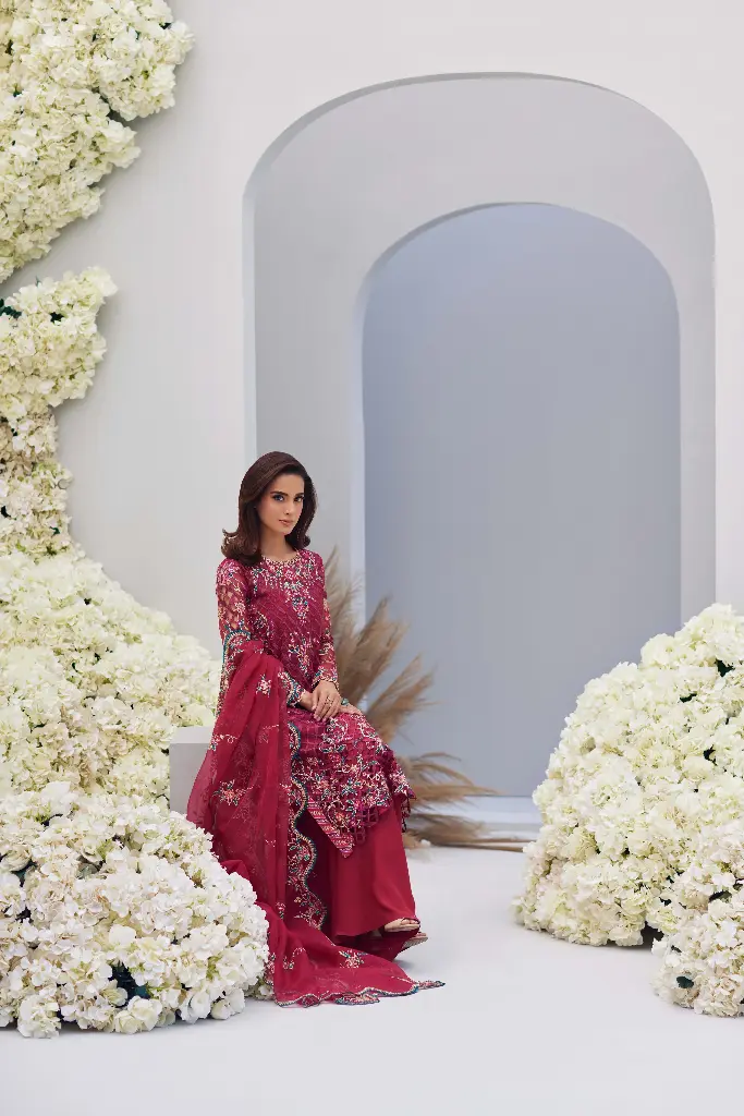 Mina Hasan - Luxury Unstitched - Heer