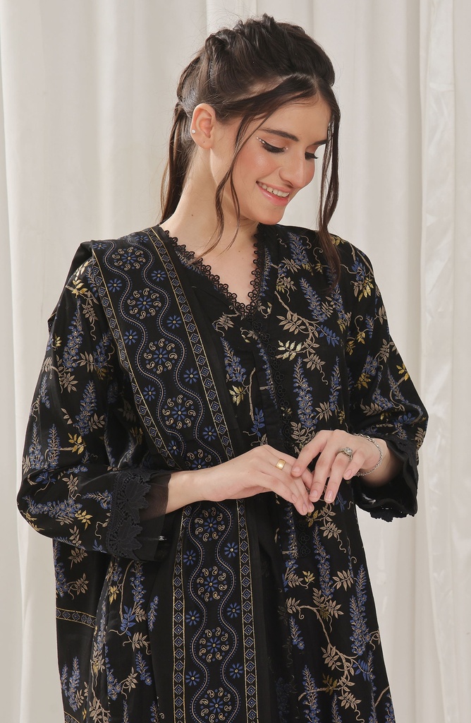 Designer Cotton Lawn 3 Pcs Unstitched Printed Collection 2024 - DL-122