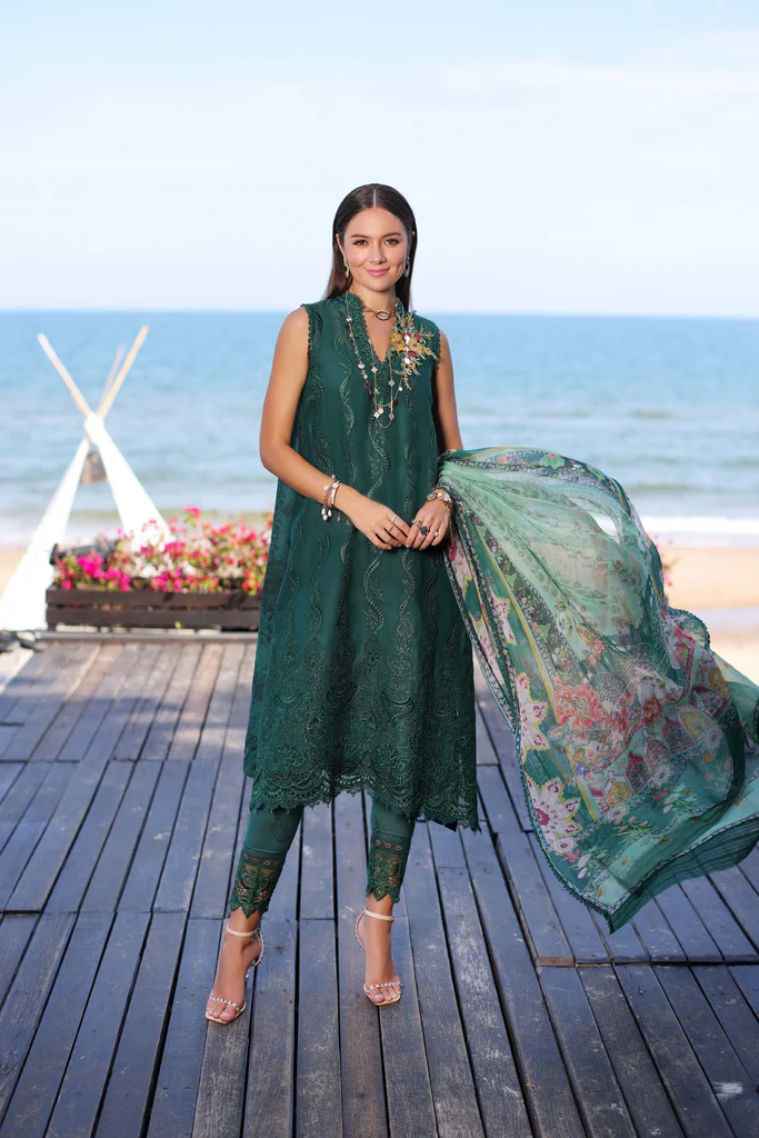 Saadia Asad - Noor Luxury Chikankari Lawn 23 D1-B