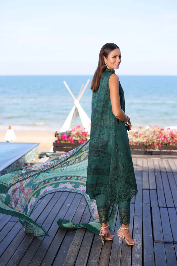 Saadia Asad - Noor Luxury Chikankari Lawn 23 D1-B
