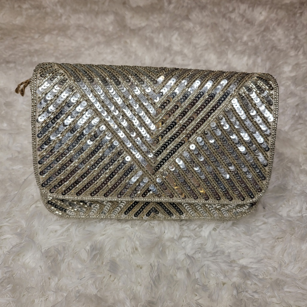 Maryam Manha's Bag - 05 - Irene