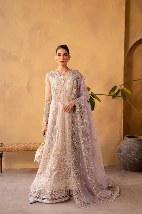 Emaan Adeel - Regalia Luxury Formals - Lunara