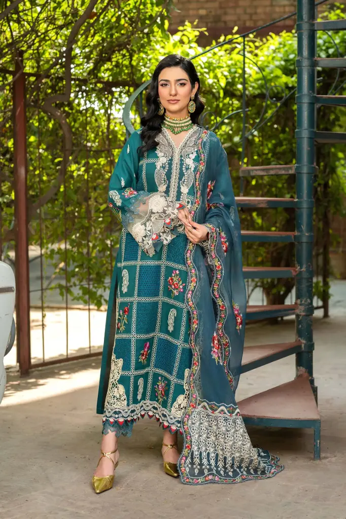 Maryam Hussain - Luxury Lawn 25' Vol 02 - 10 Neelum