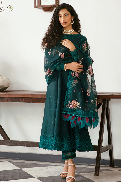Jazmin - Iris Lawn SS'23 03-Green Gemstone