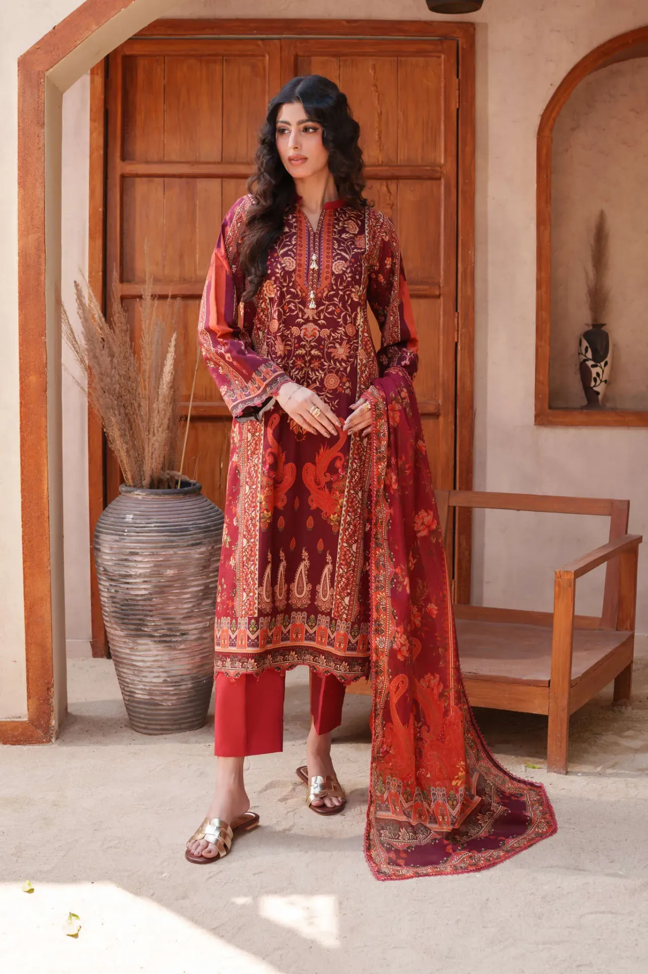 Firdous - Resham Lawn Archive Summer 2026 - D-1222 (M)