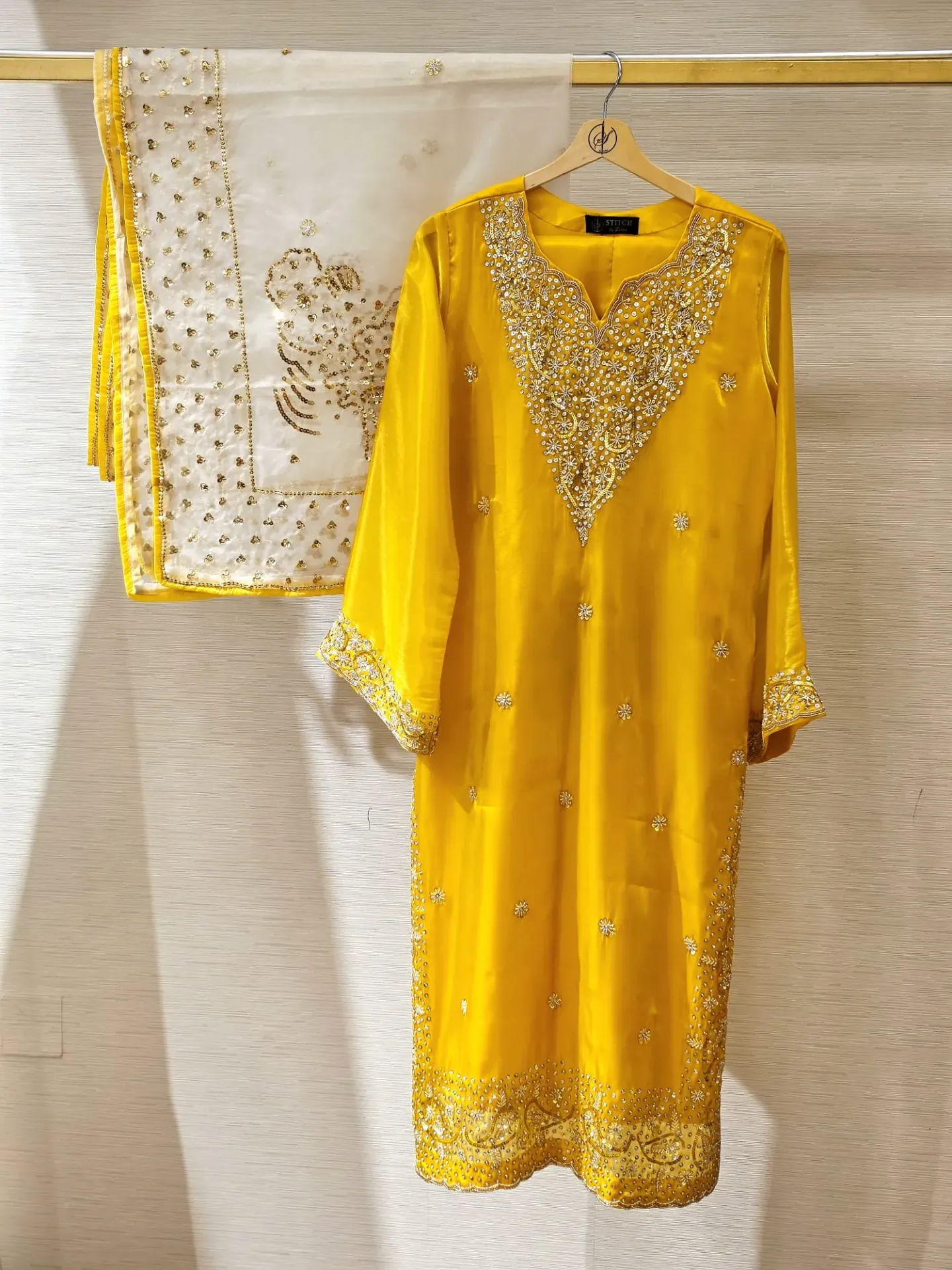 Stitch By Salma - Handwork Shisha Silk Vol 1 D-06