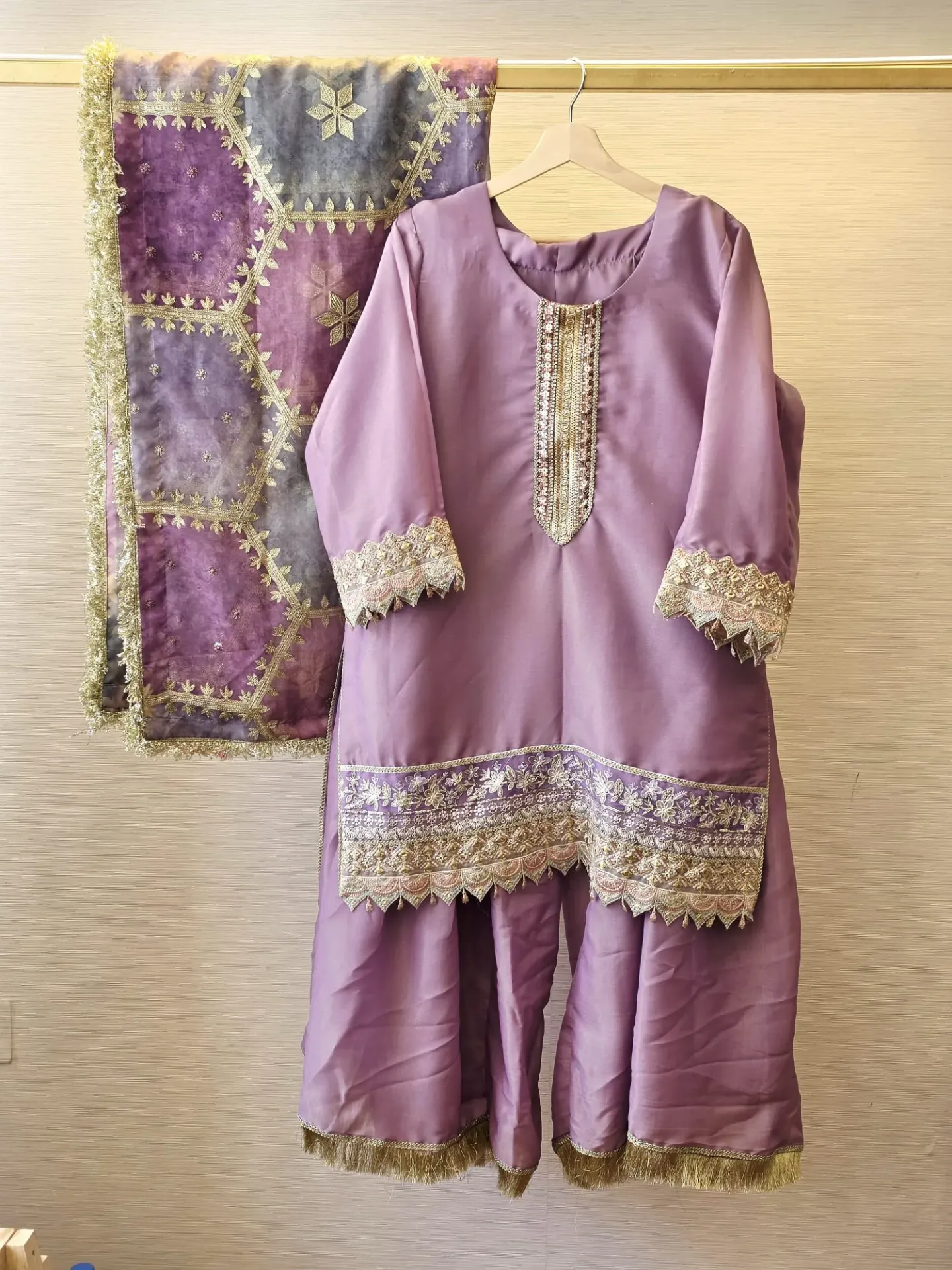 Stitch By Salma - Spring Summer Vol 1 ST-85