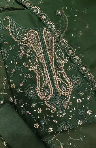 Amna Khadija - Nafees Embroidered Crinkle Chiffon Collection D-04