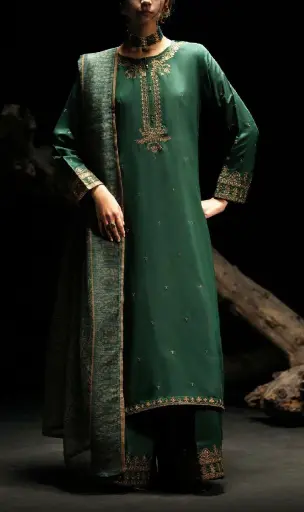 Casuallite - Boutique Drop 2 Embroidered Viscose 3pc - HT285