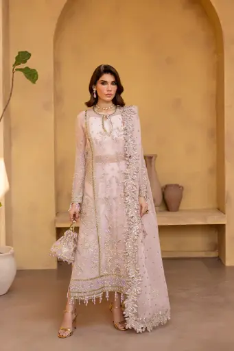 Emaan Adeel - Regalia Luxury Formals - Veloura