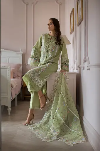 Sobia Nazir - Luxury Lawn '24 04-A