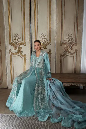 Sobia Nazir - Luxury Lawn '24 10-A